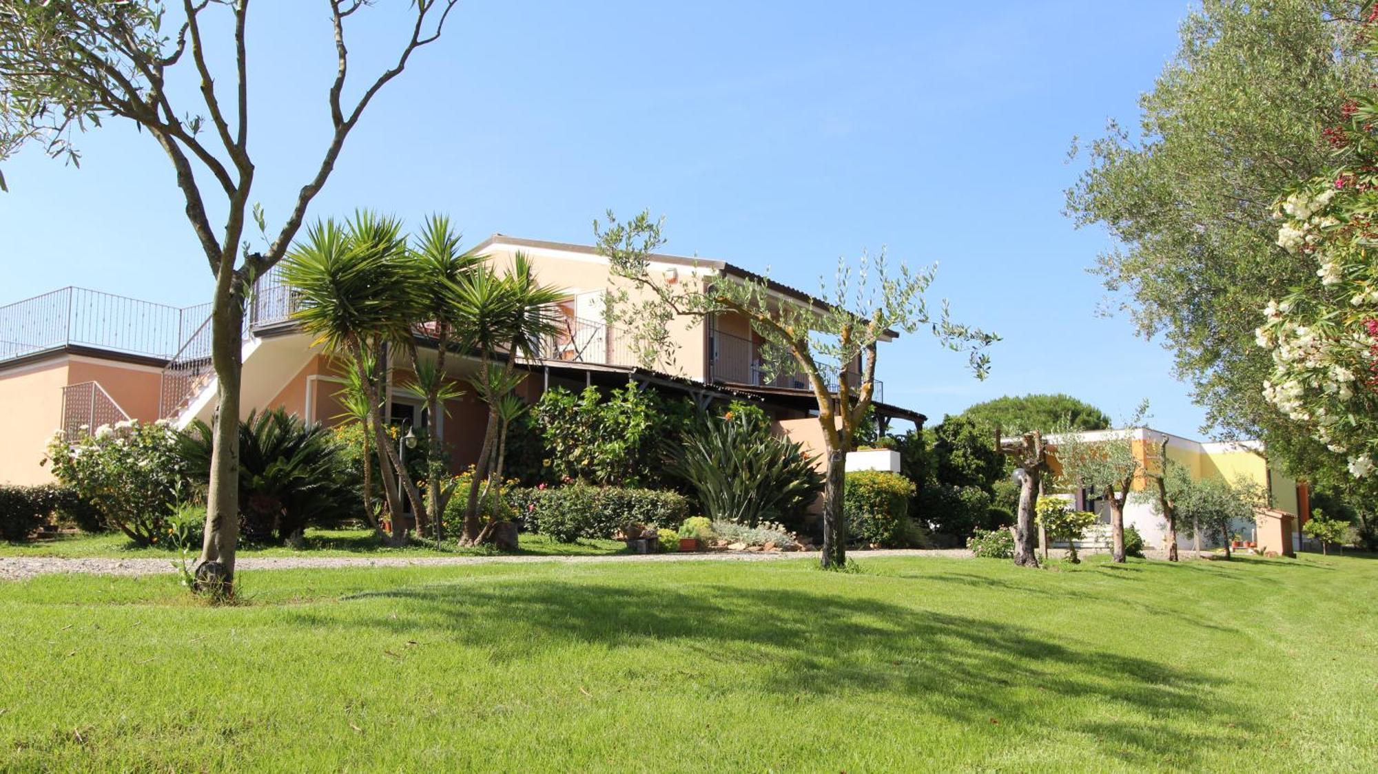 Casa Vacanze Giovanna SantʼAnna Arresi Exterior foto
